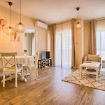 アパート Cozy 2bd In By Flat Mаnager