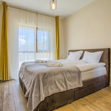 Cozy 2bd In By Flat Mаnager Διαμέρισμα