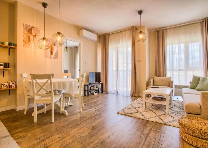 Apartmán Cozy 2bd In By Flat Mаnager